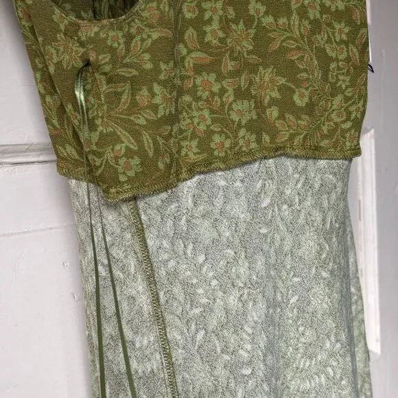 NWOT - Reformation Bobbie Dress Green - Size M - Picture 6 of 9